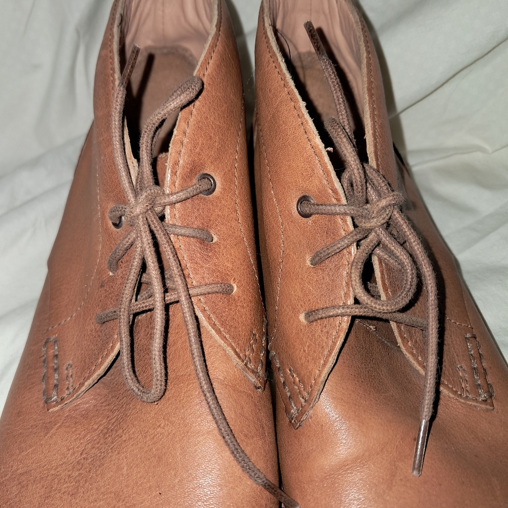 CLARKS 1825 Brown Leather Ankle Chukka Boots Men’s Size 8.5